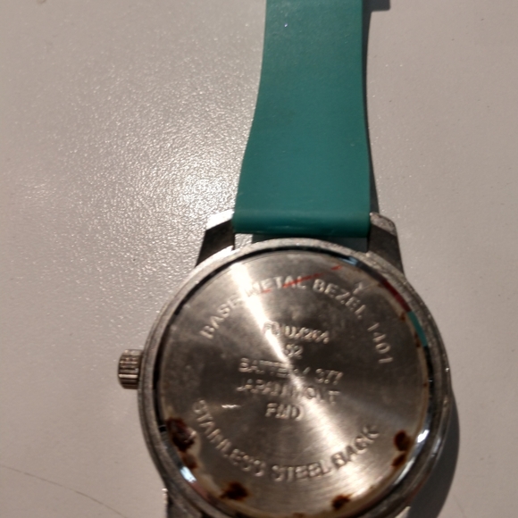 Watch - Picture 4 of 4